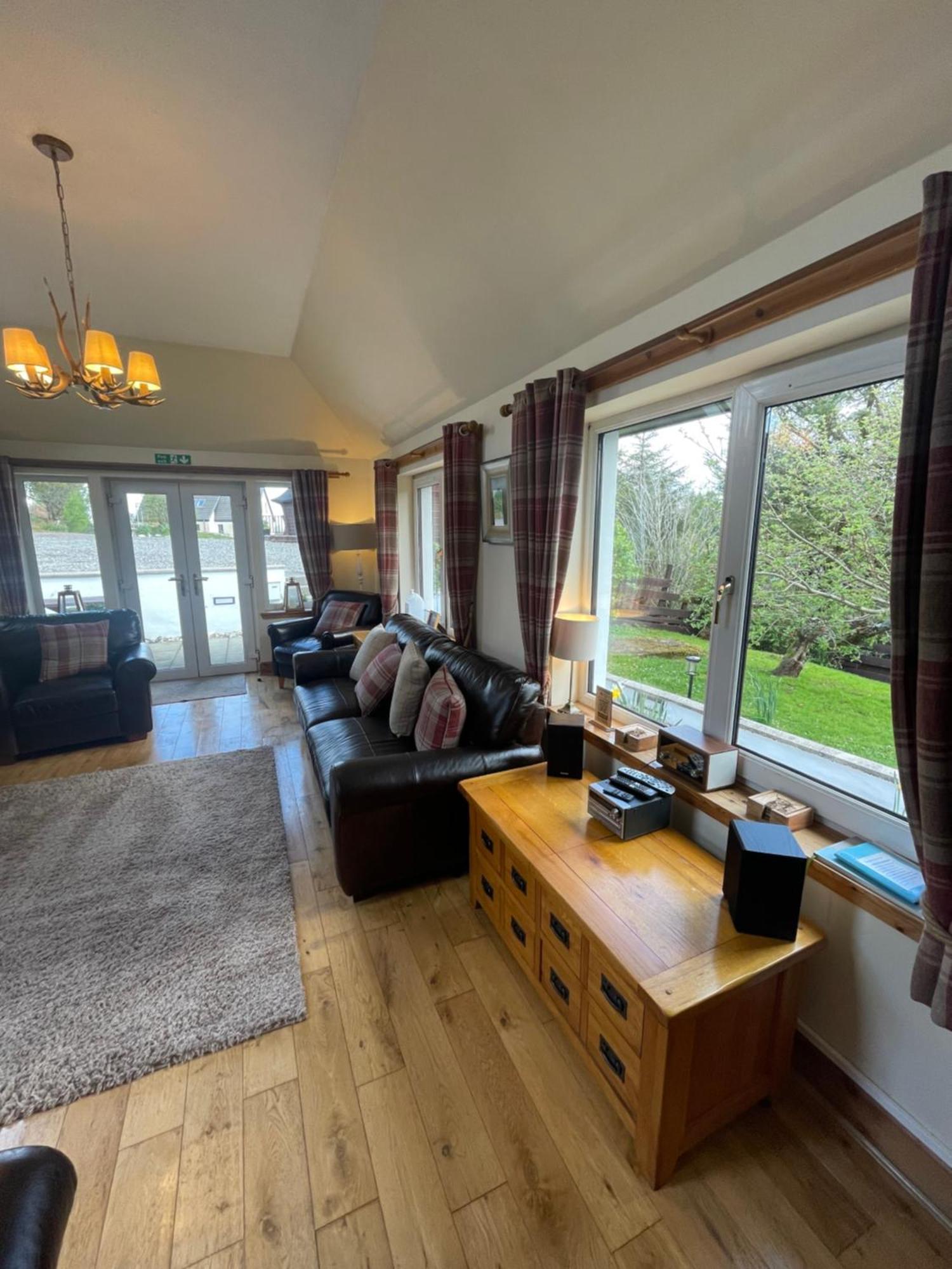 Holiday home Fasgadh Crofters *